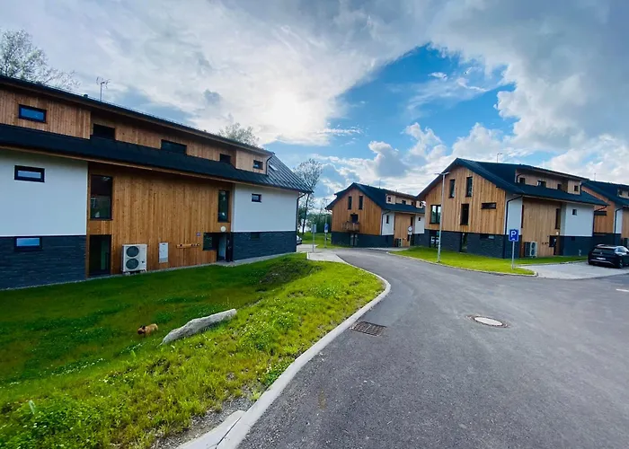 Apartman Na Brehu Lipna